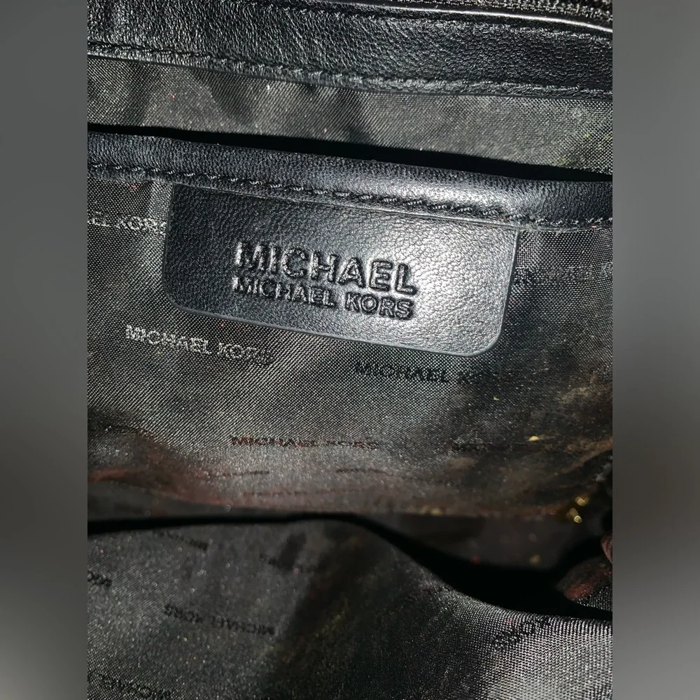 Michael Kors purse. - Picture 8 of 14